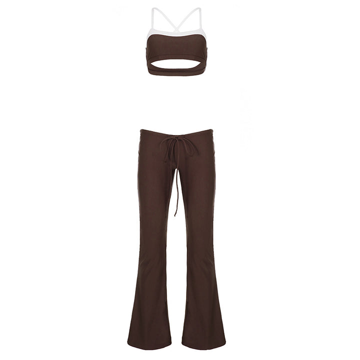 Kvinnor mode bikini-set med stilig crop-top och vida shorts Mirla-Eva Jonsson