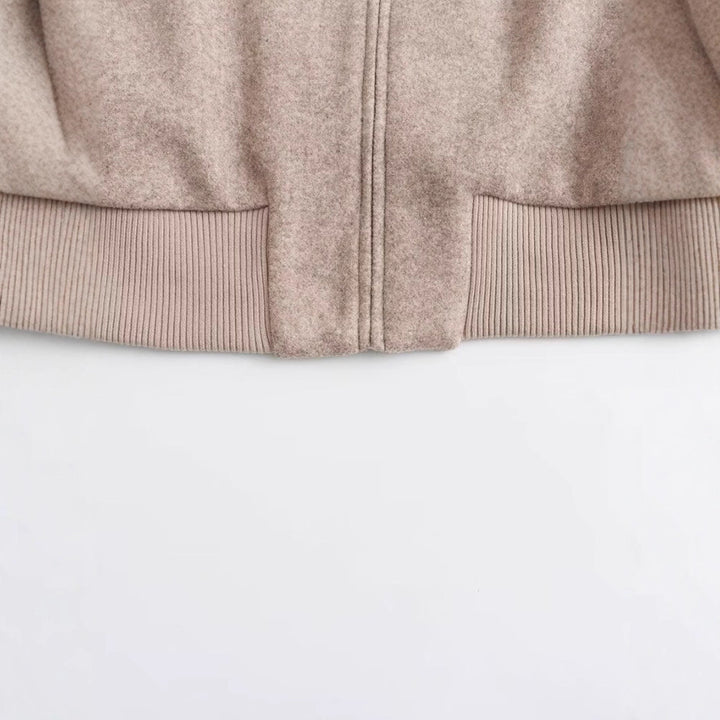 Kvinnor mode hoodie jacka i högkvalitativt material Mirla-Eva Jonsson