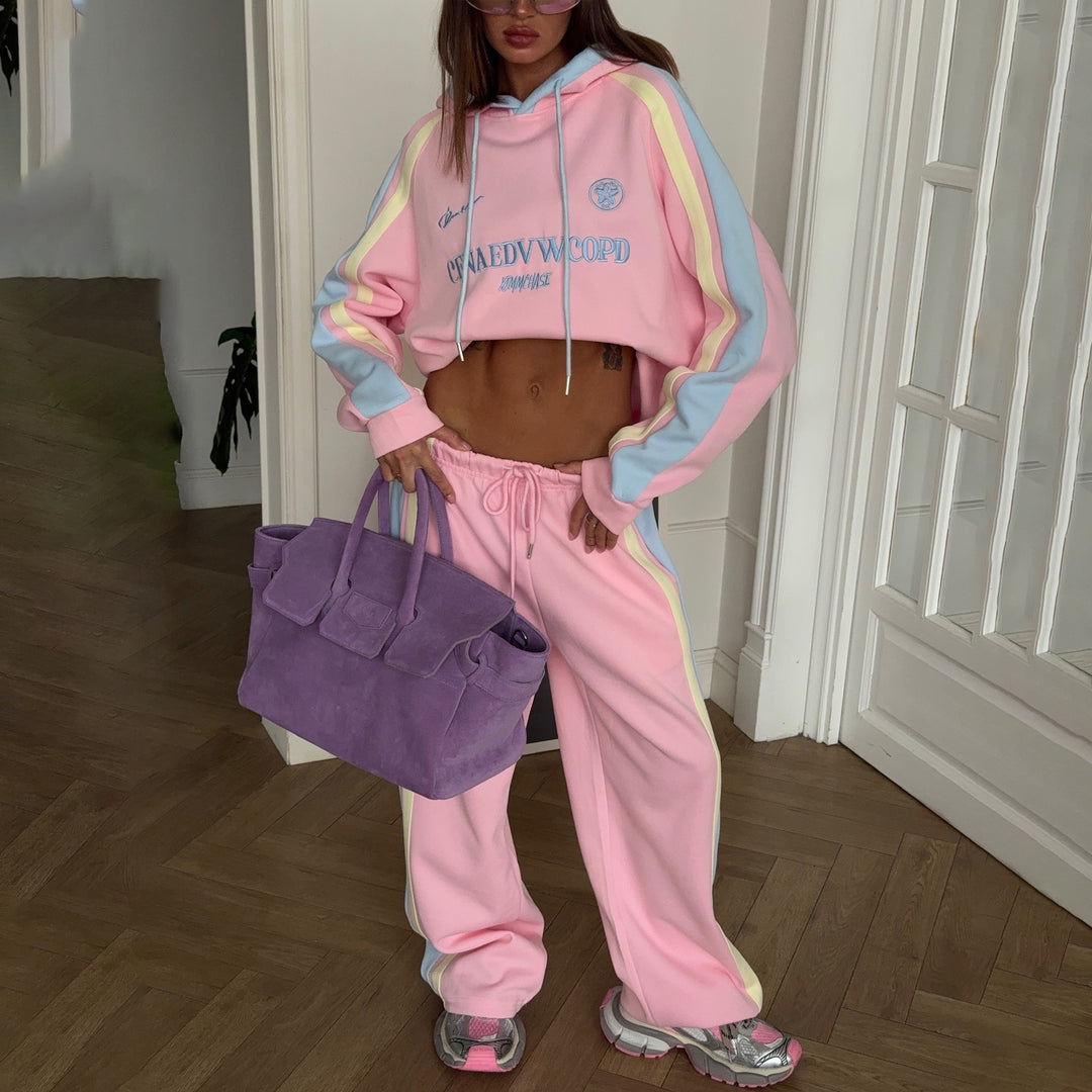 Kvinnor modig Cropped Hoodie med färgglada ränder Mirla-Eva Jonsson