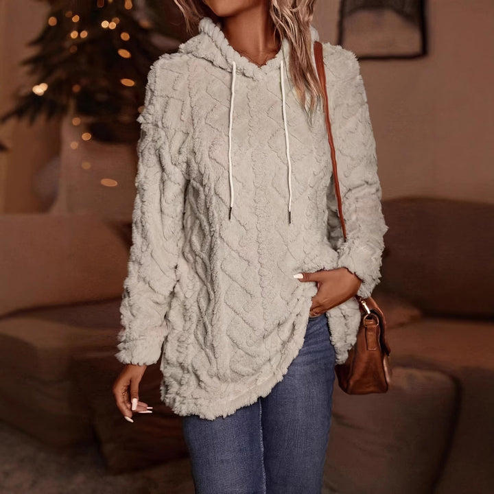 Kvinnor mysig fleece-hoodie med strukturerad design Mirla-Eva Jonsson