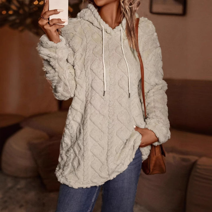 Kvinnor mysig fleece-hoodie med strukturerad design Mirla-Eva Jonsson