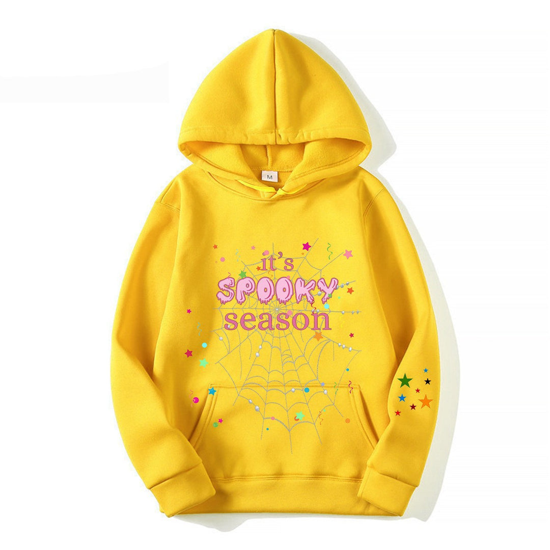 Kvinnor mysig hoodie med grafisk Halloween-design Mirla-Eva Jonsson