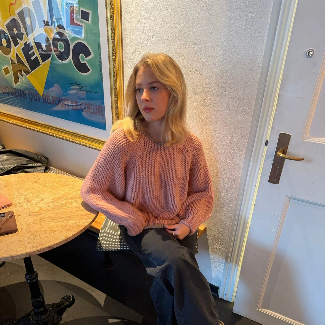 Kvinnor mysig stickad tröja Mirla-Eva Jonsson
