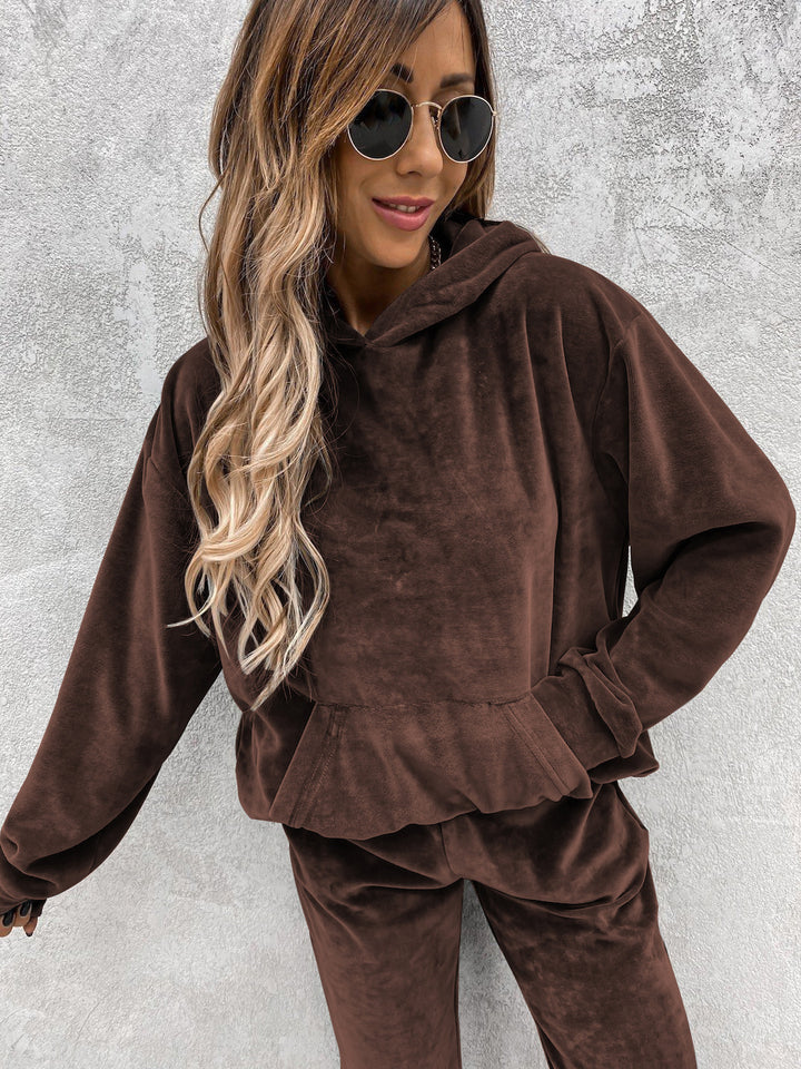 Kvinnor mysig velour fritidsset med huva och elastisk midjeband Mirla-Eva Jonsson