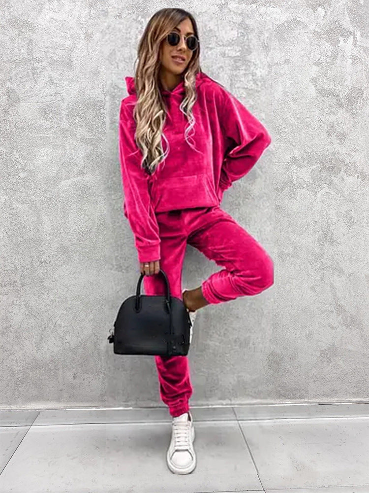 Kvinnor mysig velour fritidsset med huva och elastisk midjeband Mirla-Eva Jonsson
