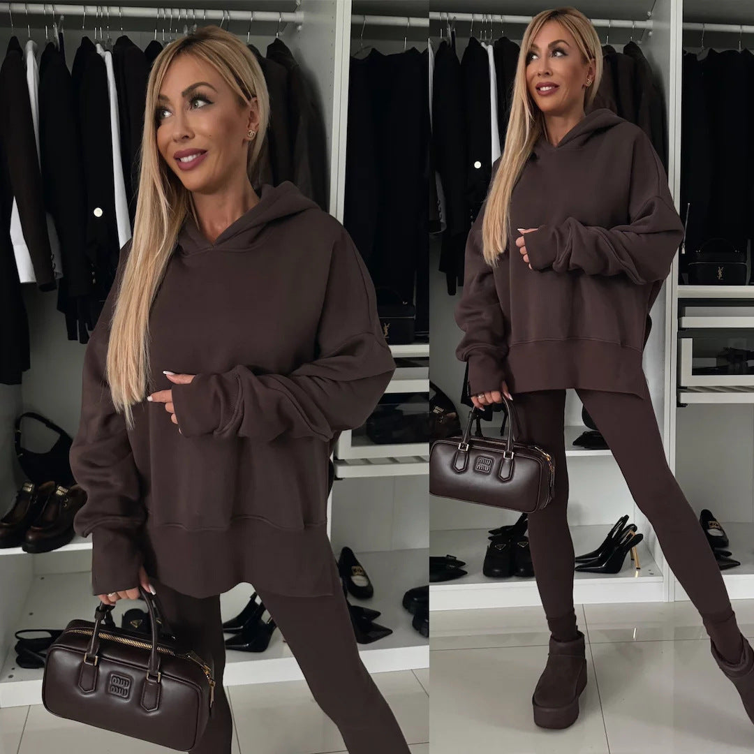 Kvinnor oversized hoodie i modernt leopardmönster Mirla-Eva Jonsson