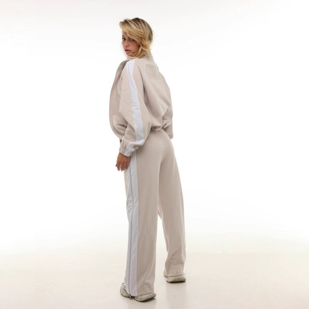 Kvinnor sportig loungewear-set med elegant snitt Mirla-Eva Jonsson