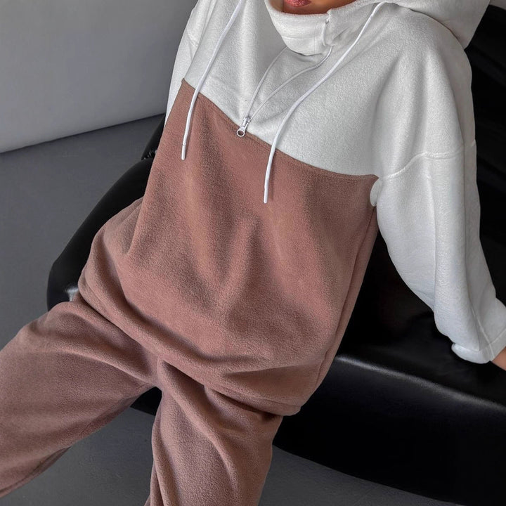 Kvinnor sportig sweatshirt och elastiska joggingsbyxor set Mirla-Eva Jonsson