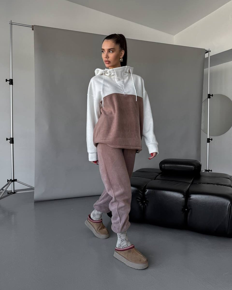 Kvinnor sportig sweatshirt och elastiska joggingsbyxor set Mirla-Eva Jonsson