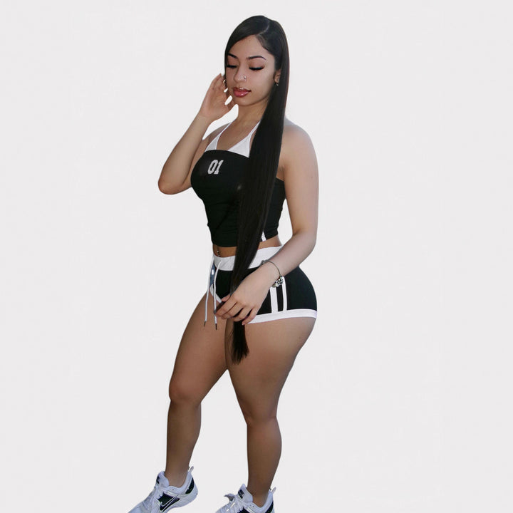 Kvinnor sportigt Crop-top och shorts set med dekorativt snöre Mirla-Eva Jonsson