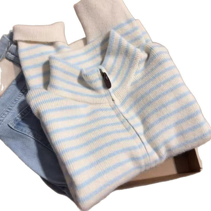 Kvinnors ¼-zip quiltad pullover med fin randtextur Mirla-Eva Jonsson