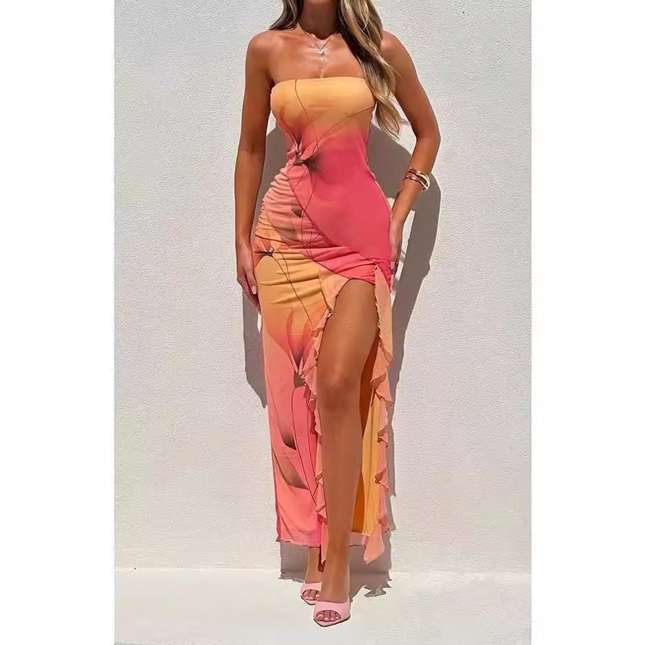 Kvinnors Bandeau Maxi Klänning med Eleganta Volanger och Hög Slits-Eva Jonsson
