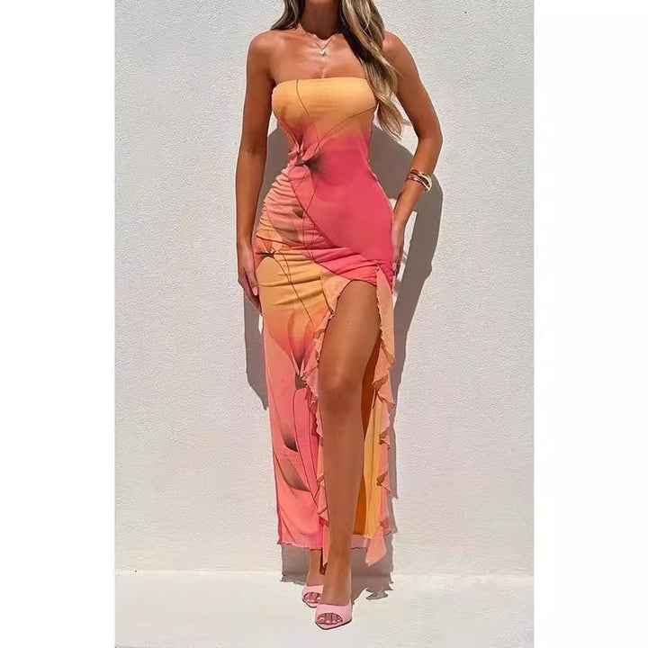Kvinnors Bandeau Maxi Klänning med Eleganta Volanger och Hög Slits-Eva Jonsson