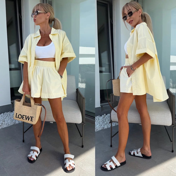 Kvinnors Bekväma Kortärmad Blus och Shortssystem Mirla-Eva Jonsson