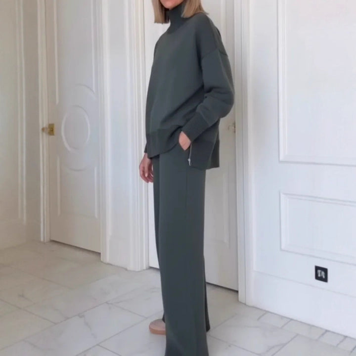 Kvinnors Bekväma Stickade Loungewear Set med Höga Hals Sweater och Bredskurna Byxor Mirla-Eva Jonsson