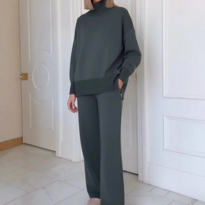 Kvinnors Bekväma Stickade Loungewear Set med Höga Hals Sweater och Bredskurna Byxor Mirla-Eva Jonsson