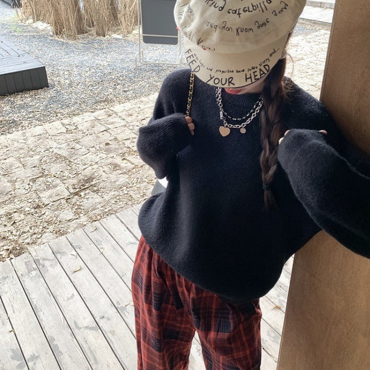 Kvinnors Bekväma Stickade Tröja med Oversized Snitt Mirla-Eva Jonsson