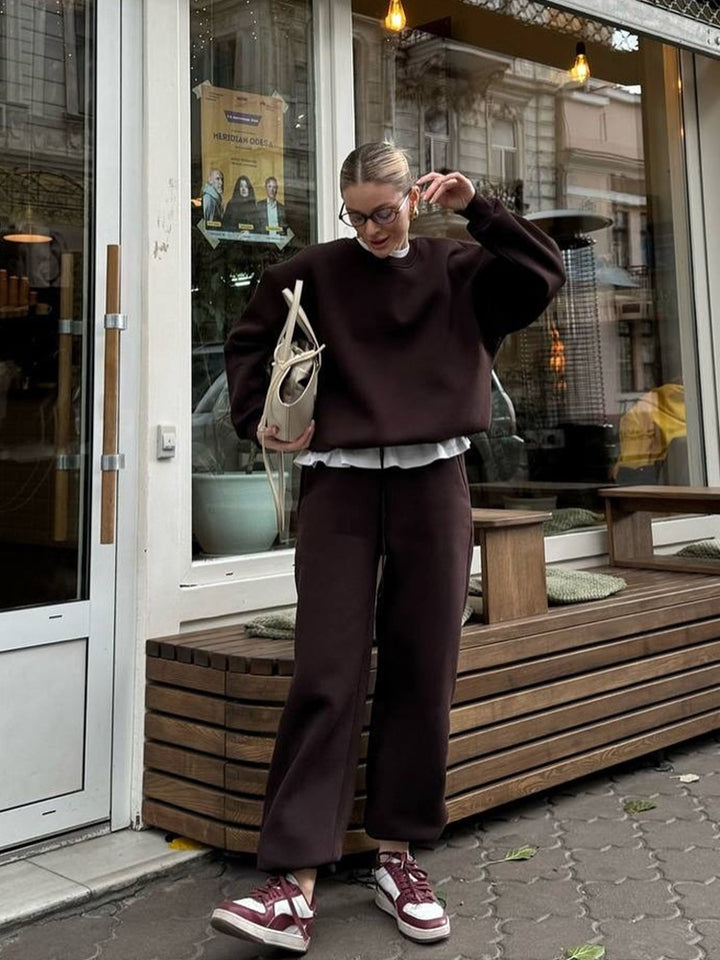 Kvinnors Bekväma Sweatshirt och Lösa Joggingbyxor Set Mirla-Eva Jonsson