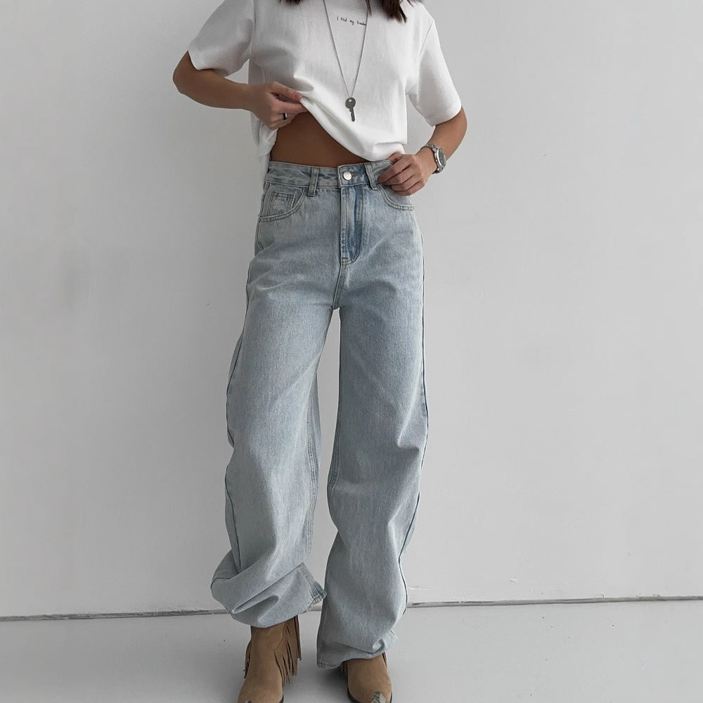 Kvinnors Boyfriend Jeans med trendiga Förstörda Element Mirla-Eva Jonsson