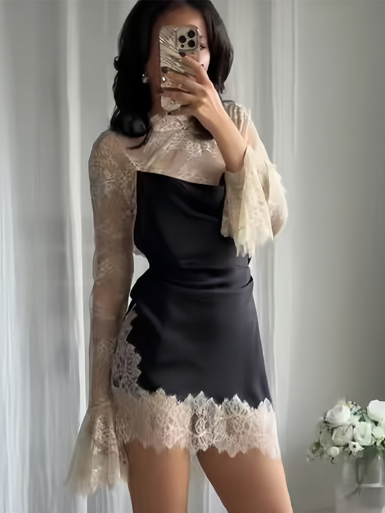 Kvinnors Chiffon Kvällsklänning med Eleganta Spetsdetaljer och Flödande Ärmar-Eva Jonsson