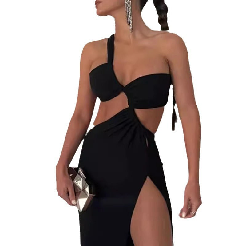 Kvinnors Couture Maxi Klänning med Asymmetrisk Design och Elegant Drapering Mirla-Eva Jonsson