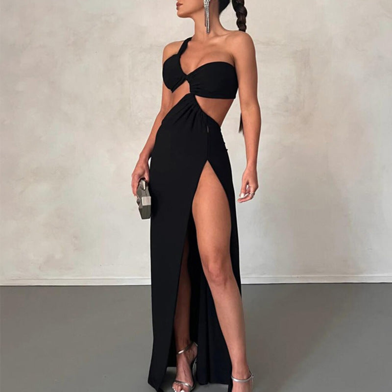 Kvinnors Couture Maxi Klänning med Asymmetrisk Design och Elegant Drapering Mirla-Eva Jonsson