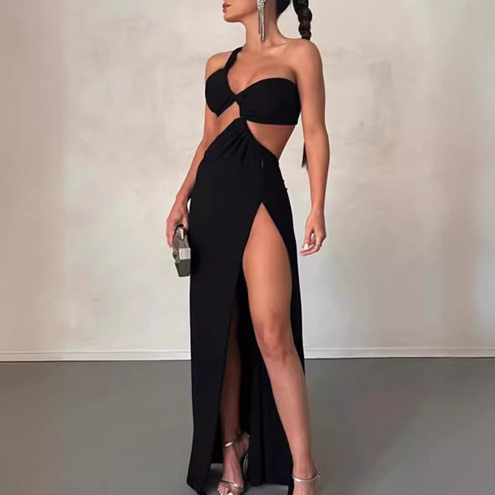 Kvinnors Couture Maxi Klänning med Asymmetrisk Design och Elegant Drapering Mirla-Eva Jonsson