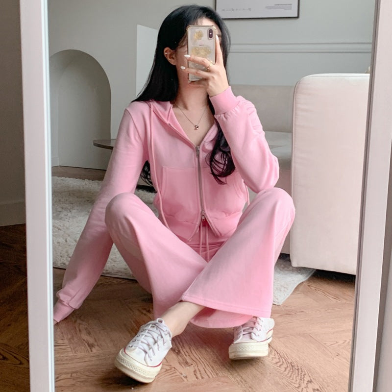 Kvinnors Crop Hoodie och Vida Ben Joggingbyxor Set Mirla-Eva Jonsson