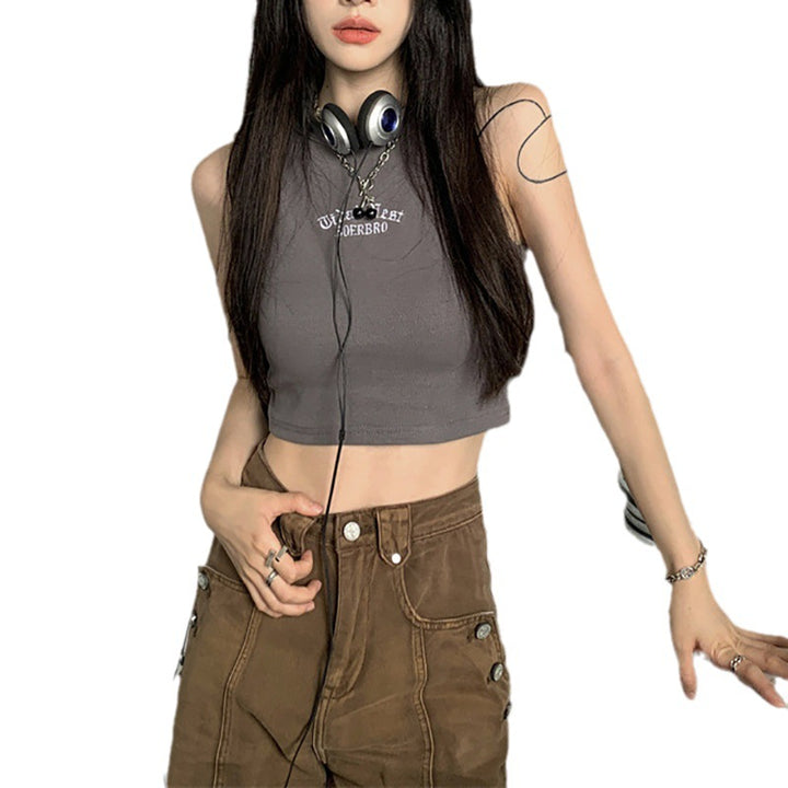 Kvinnors Crop Top med Hög Krage och Subtil Logotyp Mirla-Eva Jonsson