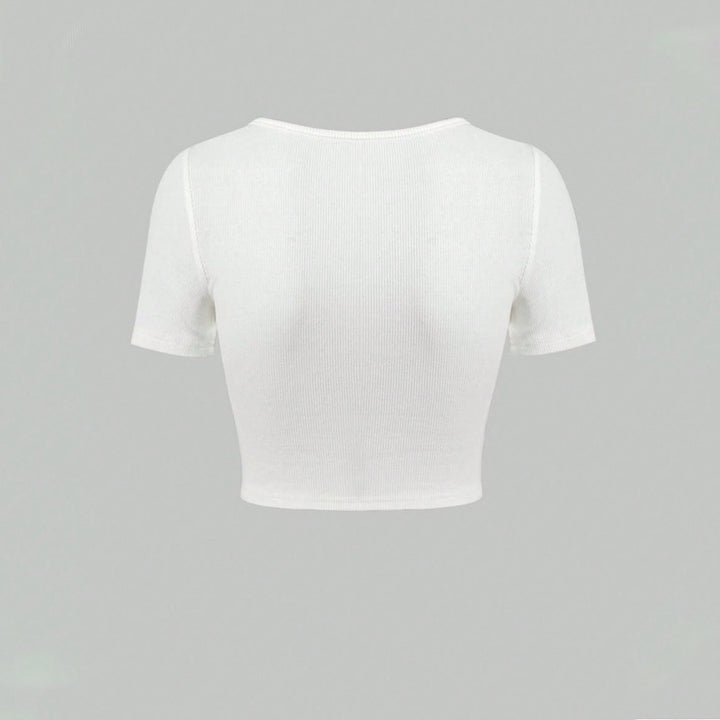 Kvinnors Crop Top med V-hals och Dekorativ Ringdetalj Mirla-Eva Jonsson