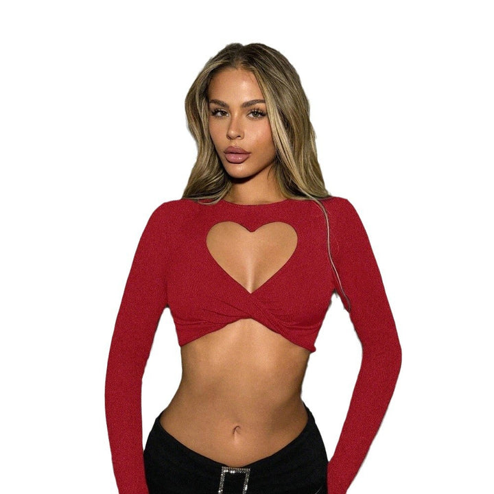Kvinnors Crop Top med hjärtutskärning och långärmad design Mirla-Eva Jonsson