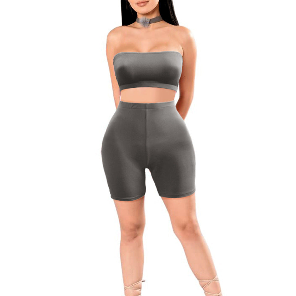 Kvinnors Crop Top och Shorts Set med Elastisk Midja och Figurformande Klipp Mirla-Eva Jonsson