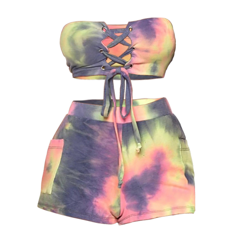 Kvinnors Crop Top och Shorts Set med Snörning och Lekfull Design-Eva Jonsson