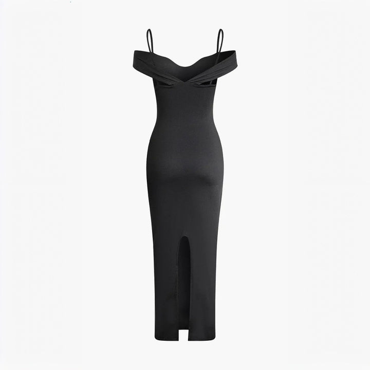 Kvinnors Cut-Out Maxi Klänning med Axel Detaljer Mirla-Eva Jonsson