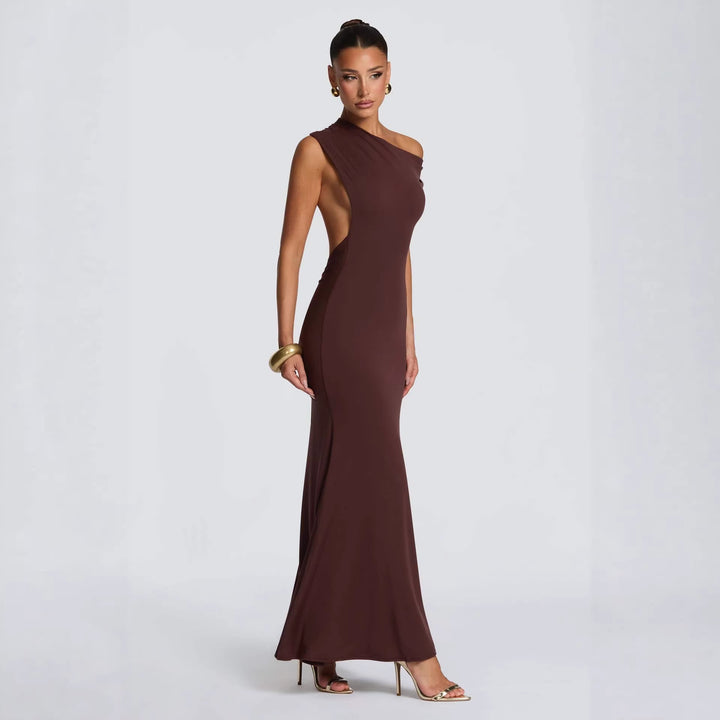 Kvinnors Elegant Asymmetrisk Maxi Klänning med Off-Shoulder Design-Eva Jonsson