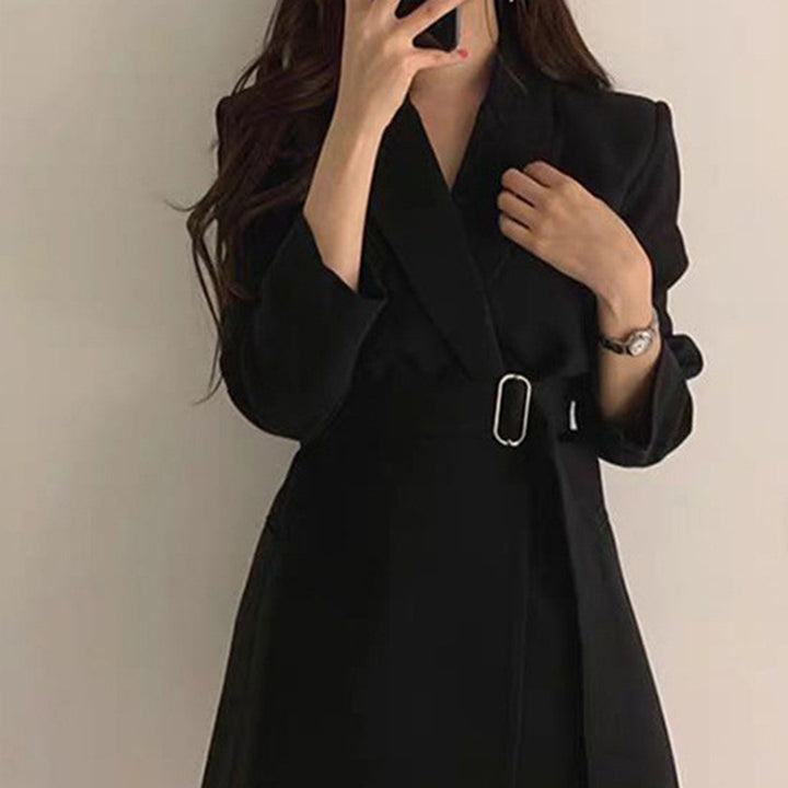 Kvinnors Elegant Blazer med Midjebälte Mirla-Eva Jonsson