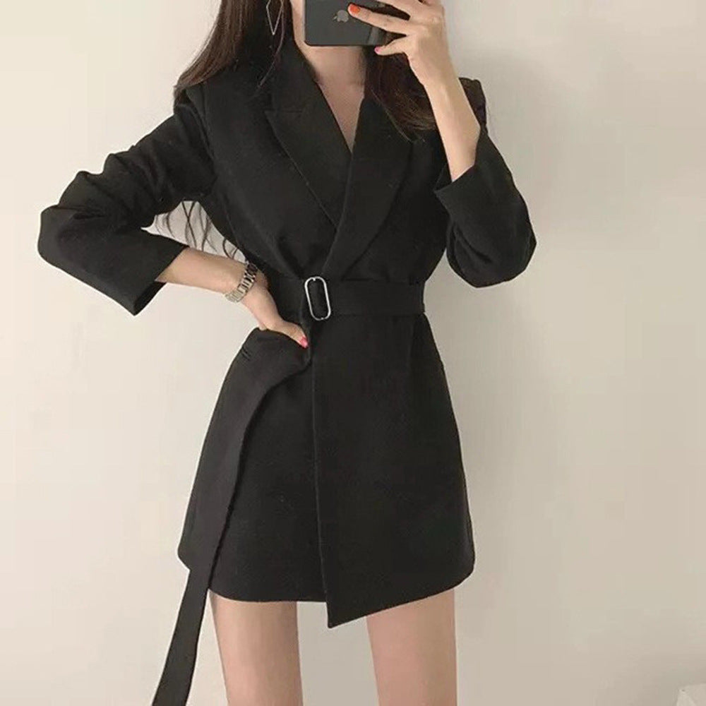 Kvinnors Elegant Blazer med Midjebälte Mirla-Eva Jonsson