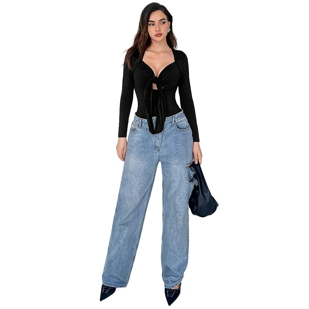 Kvinnors Elegant Bodysuit med Knutdetalj och Djup V-hals Mirla-Eva Jonsson