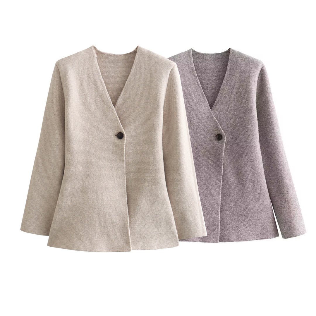 Kvinnors Elegant Cardigan med Modern Skärning och Full Knapplåsning Mirla-Eva Jonsson