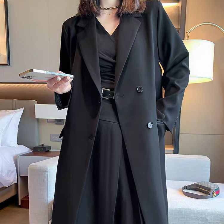 Kvinnors Elegant Dubbelknäppt Kappa Mirla-Eva Jonsson