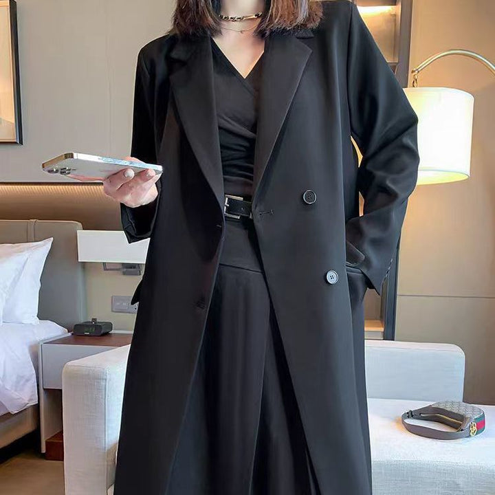 Kvinnors Elegant Dubbelknäppt Kappa Mirla-Eva Jonsson