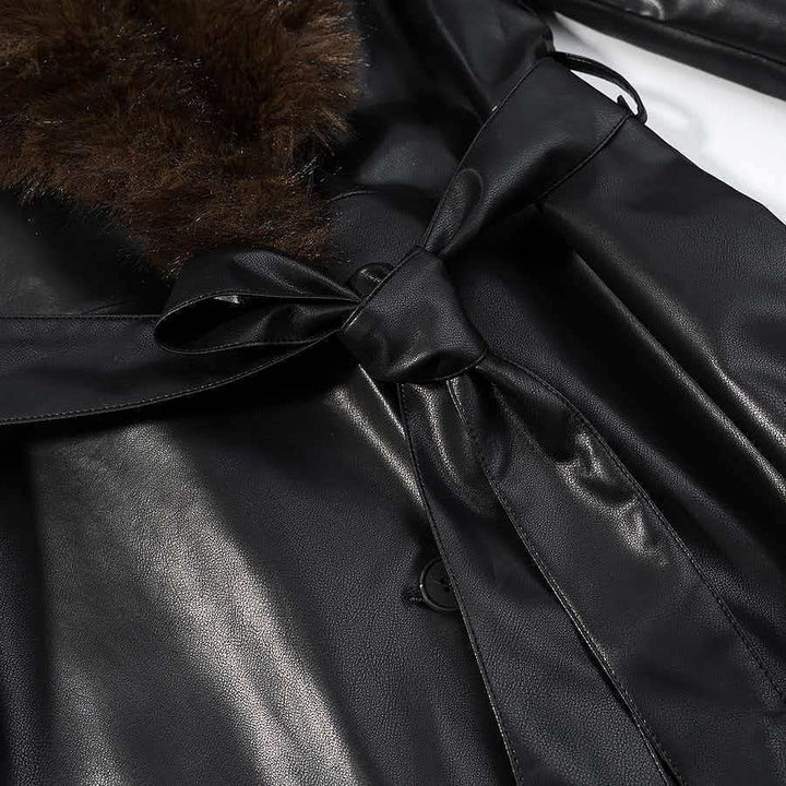 Kvinnors Elegant Faux Leather Kappa med Avtagbar Faux Fur Krage Mirla-Eva Jonsson