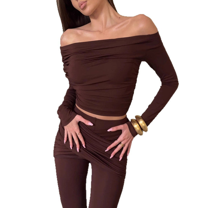 Kvinnors Elegant Jumpsuit med Bred Ben och Off-Shoulder Design Mirla-Eva Jonsson