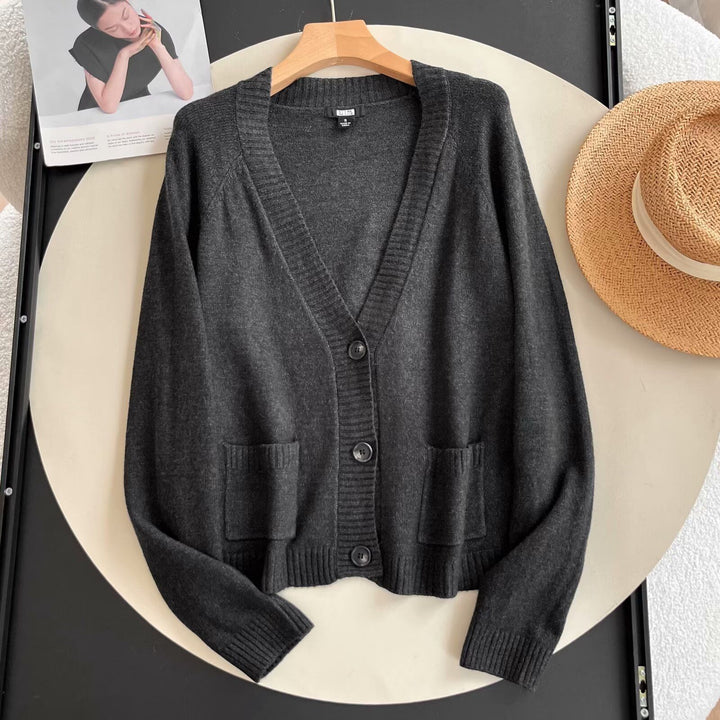 Kvinnors Elegant K cardigan med Praktiska Fickor Mirla-Eva Jonsson