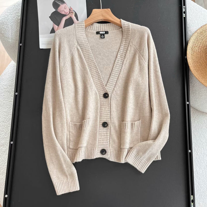 Kvinnors Elegant K cardigan med Praktiska Fickor Mirla-Eva Jonsson