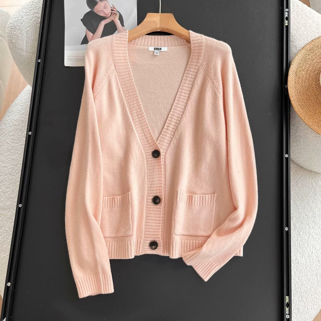 Kvinnors Elegant K cardigan med Praktiska Fickor Mirla-Eva Jonsson