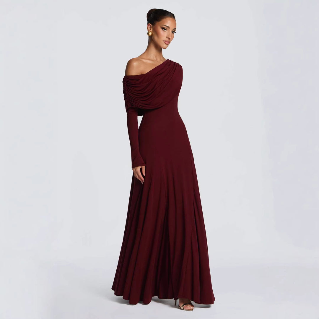 Kvinnors Elegant Långärmad Maxi Klänning med Asymmetrisk Drapering Detalj-Eva Jonsson