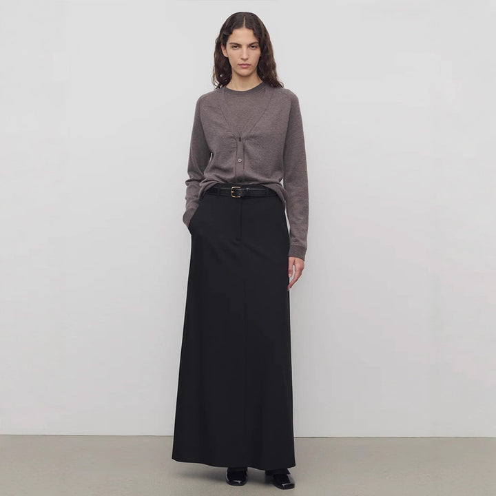 Kvinnors Elegant Maxi Kjol med Hög Midja och Sidfickor Mirla-Eva Jonsson