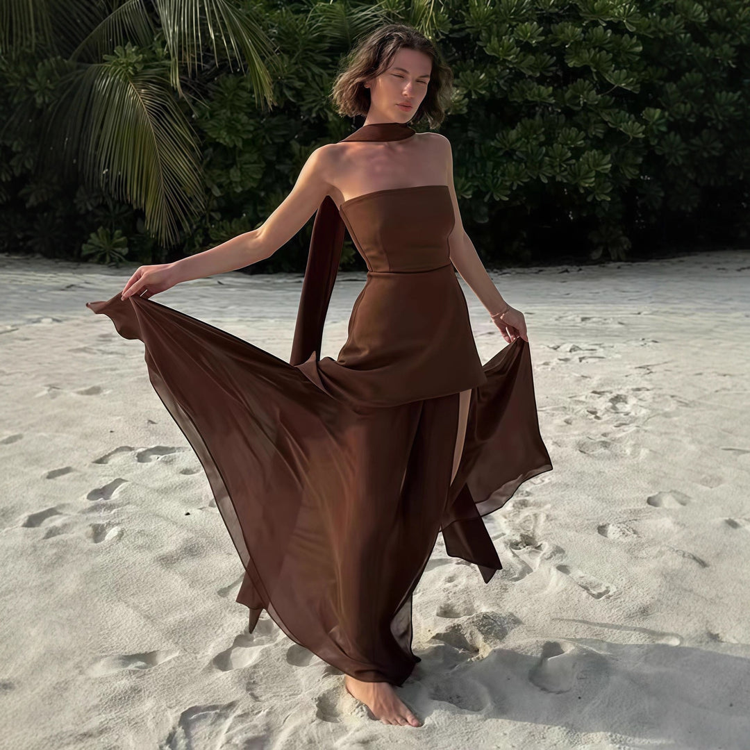 Kvinnors Elegant Maxi Klänning med Asymmetrisk Skärning och Chic Slits-Eva Jonsson