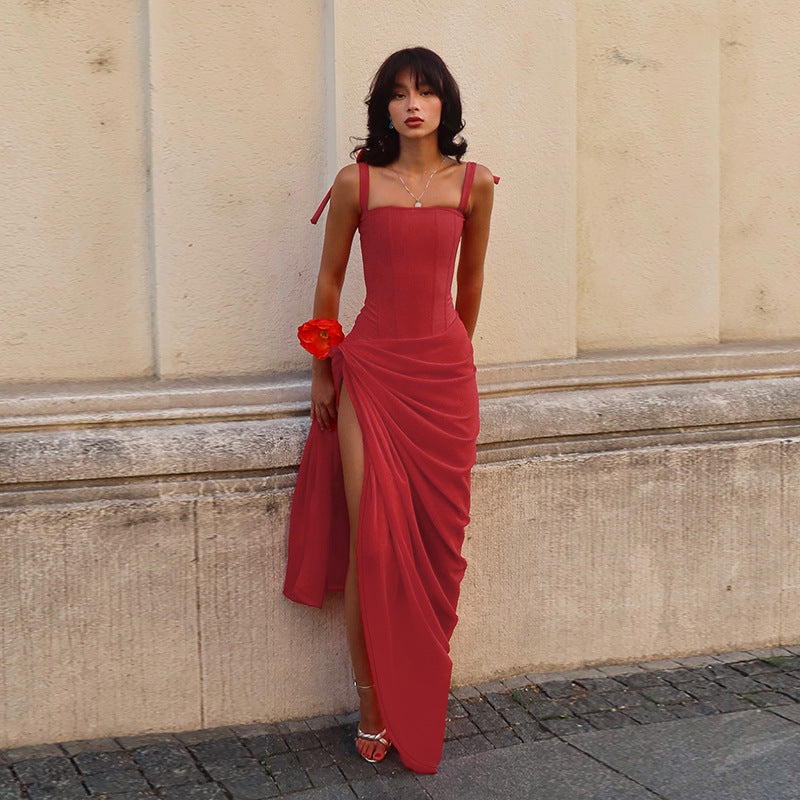 Kvinnors Elegant Maxi Klänning med Asymmetrisk Söm och Förförisk Splits-Eva Jonsson